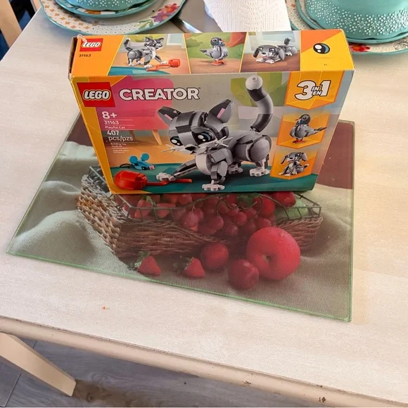 LEGO Creator Gray and White Cat Set - Picture 2 of 2